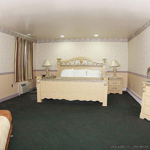 The Parsippany Inn And Suites Morris Plains Rom bilde